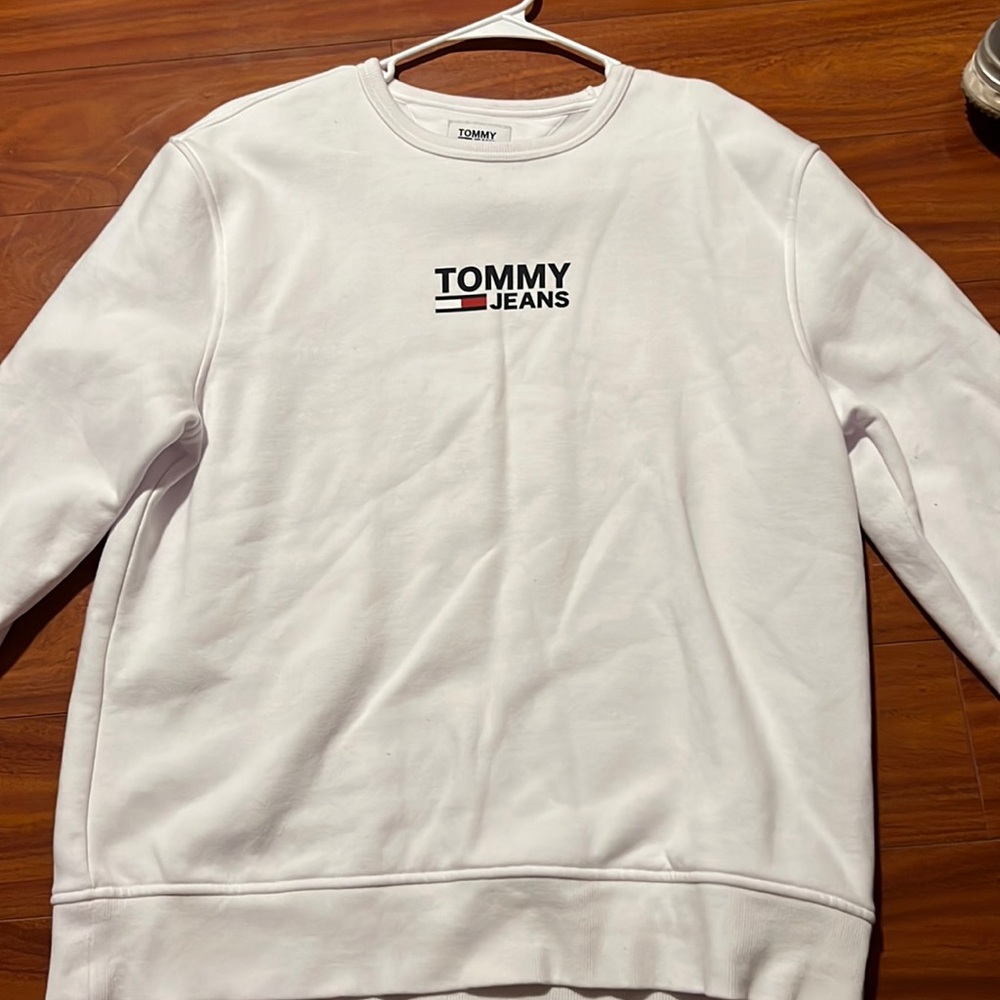 tommy jeans sweatshirt